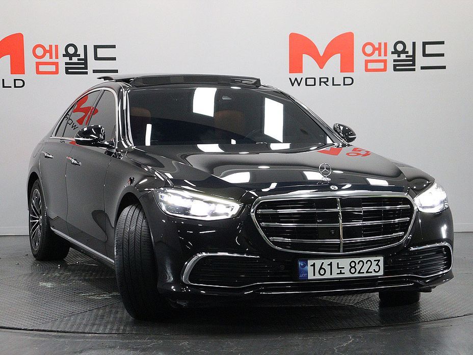 Mercedes-Benz S-Class 2023