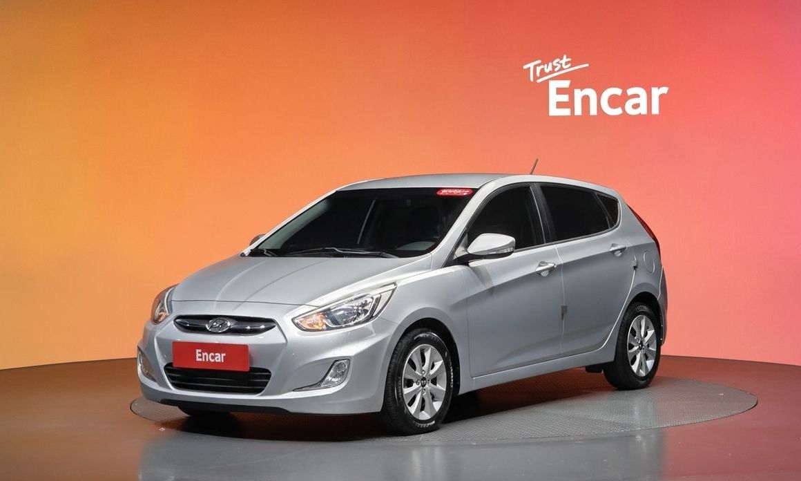 Hyundai Accent 2015