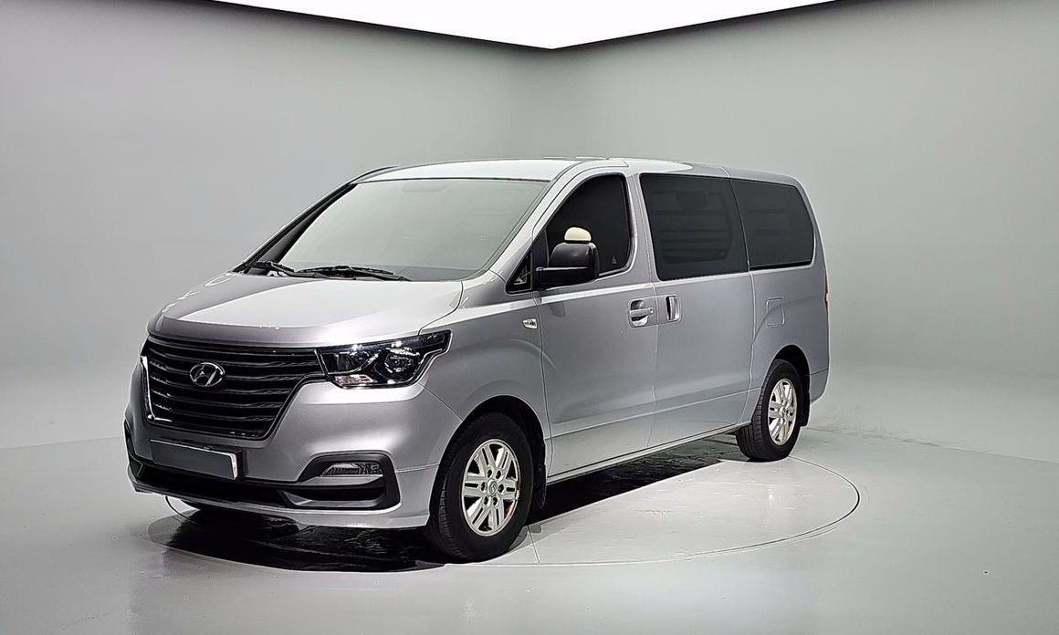 Hyundai Starex 2021