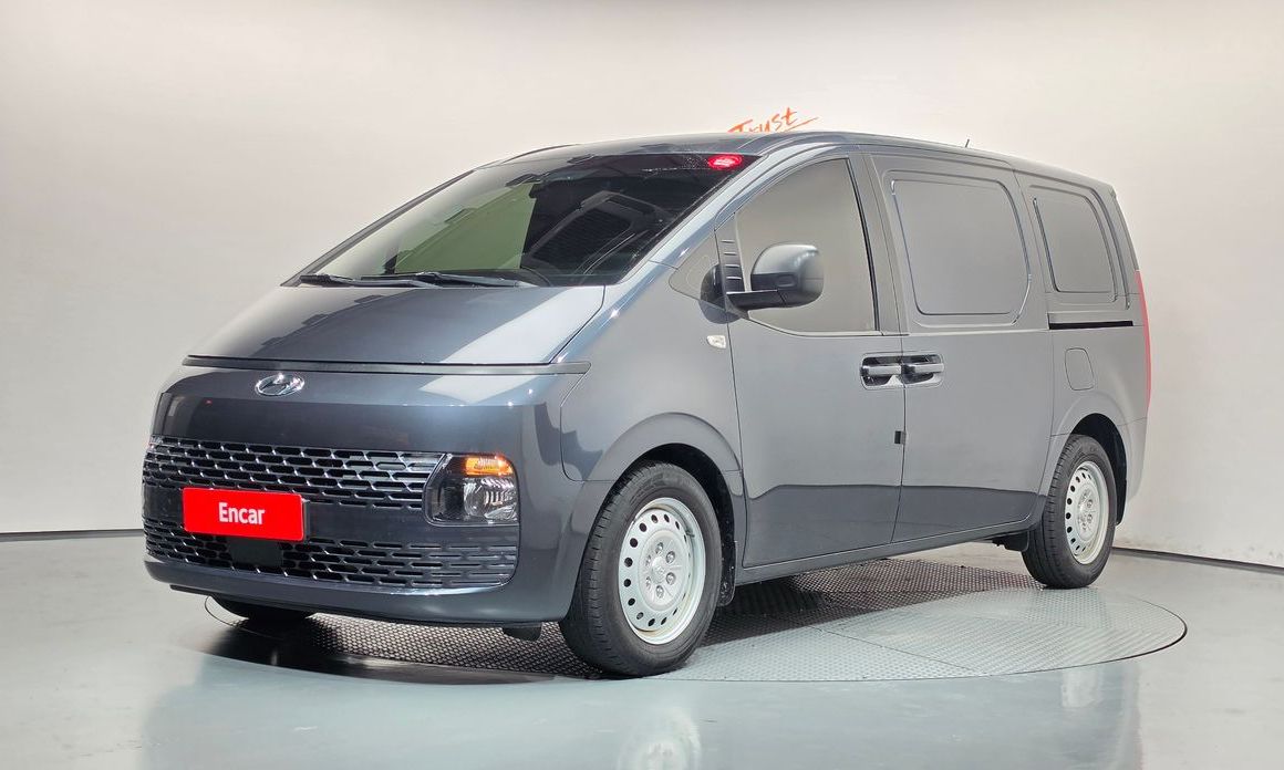Hyundai Staria 2023