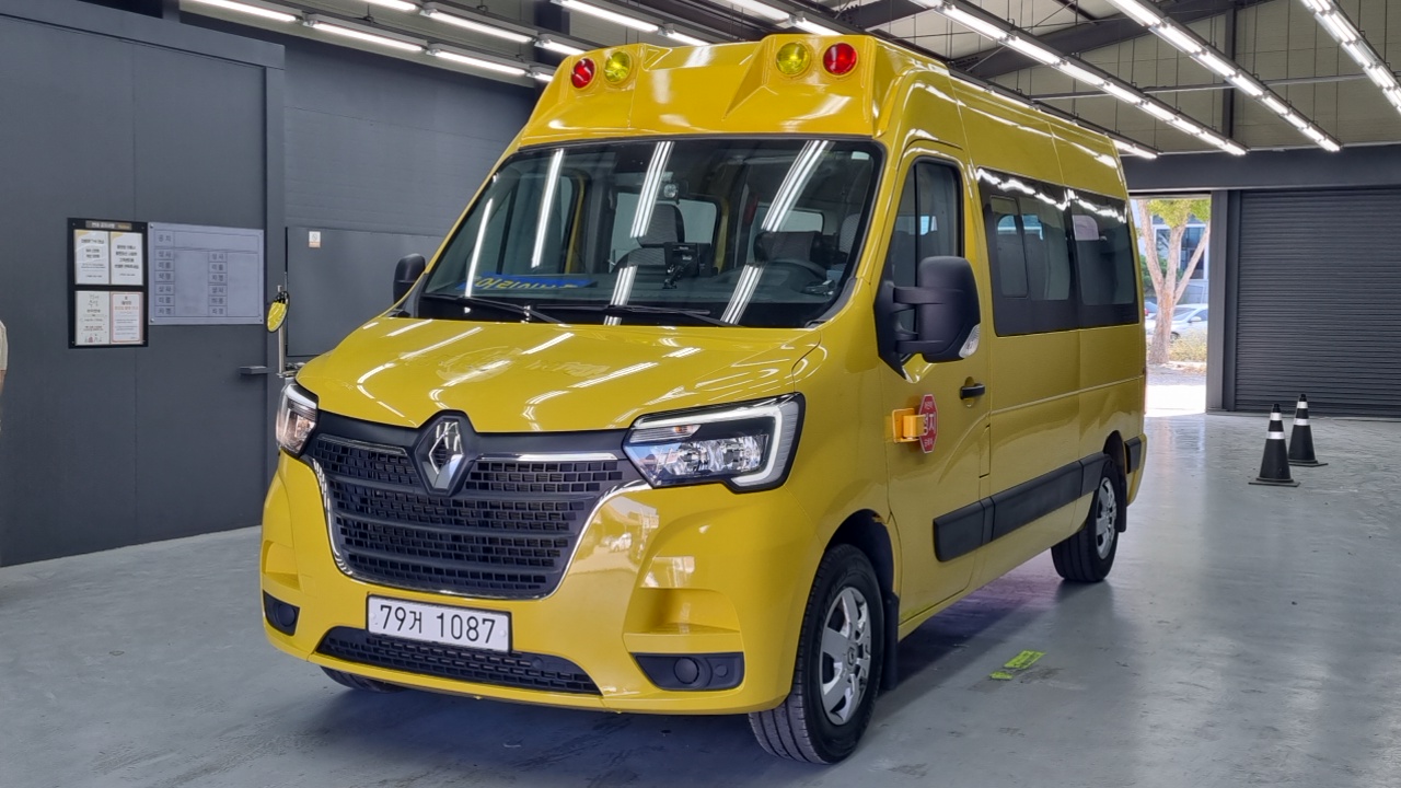 Renault-KoreaSamsung Master 2021