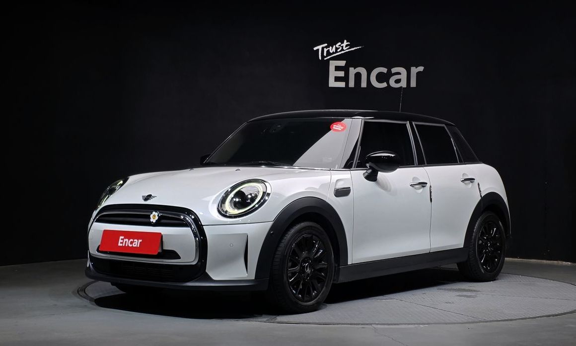 Mini Cooper 2024