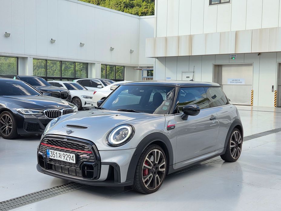 Mini Cooper 2024