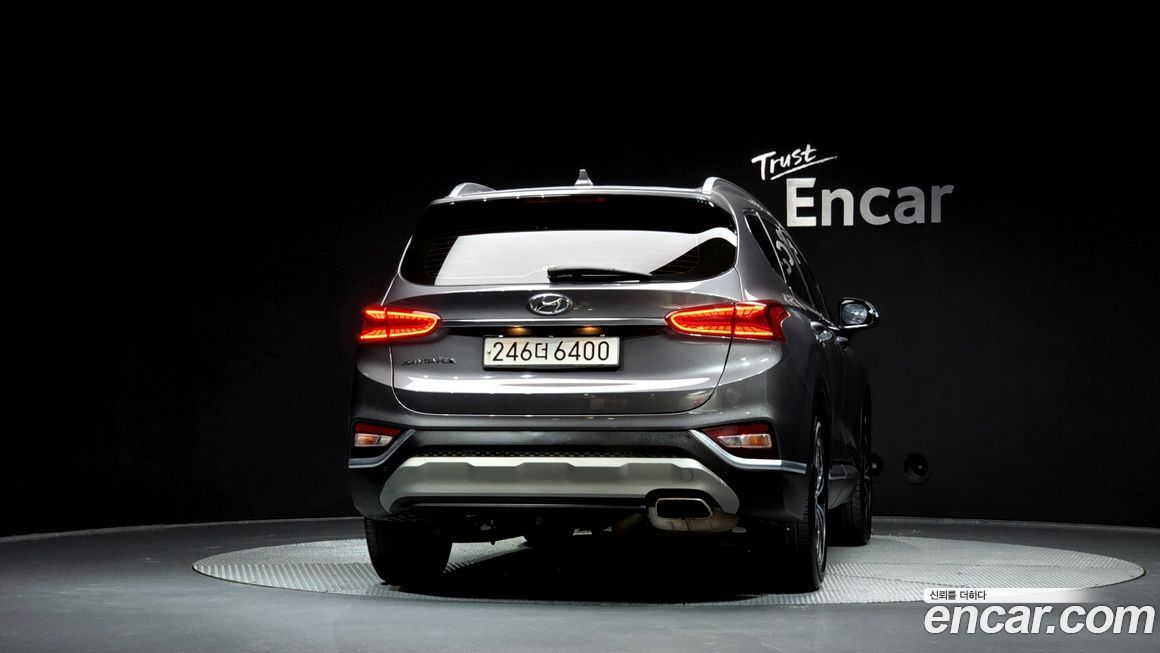 Hyundai Santafe 2020