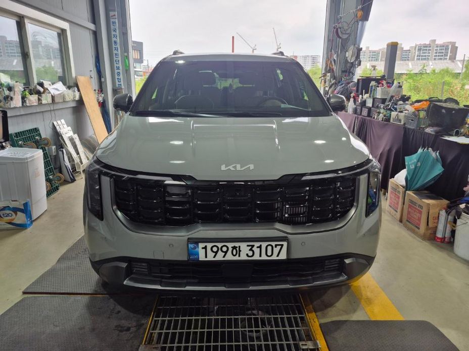 Kia Canival 2024
