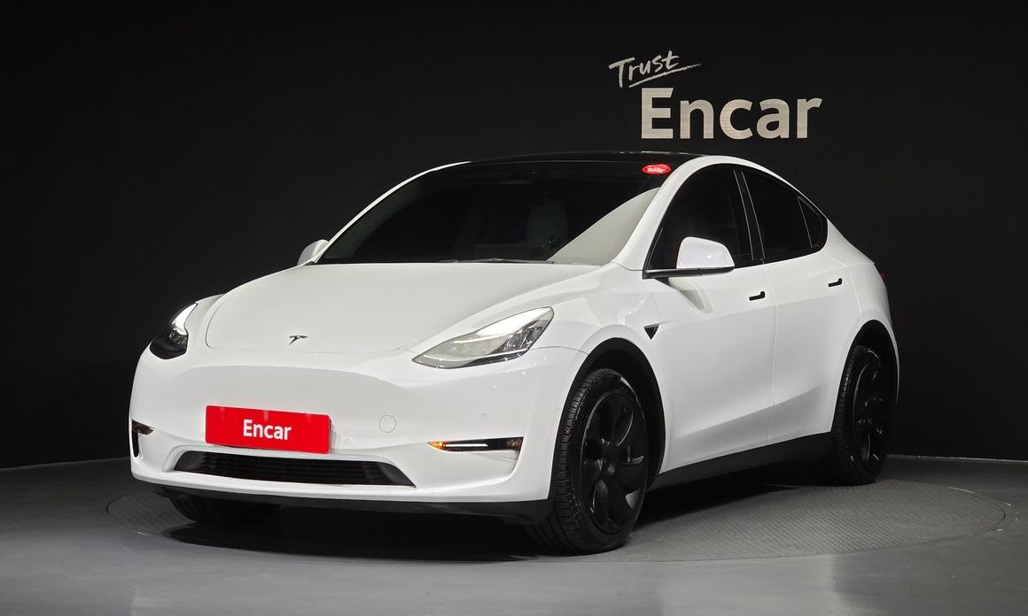 Tesla Model Y 2022