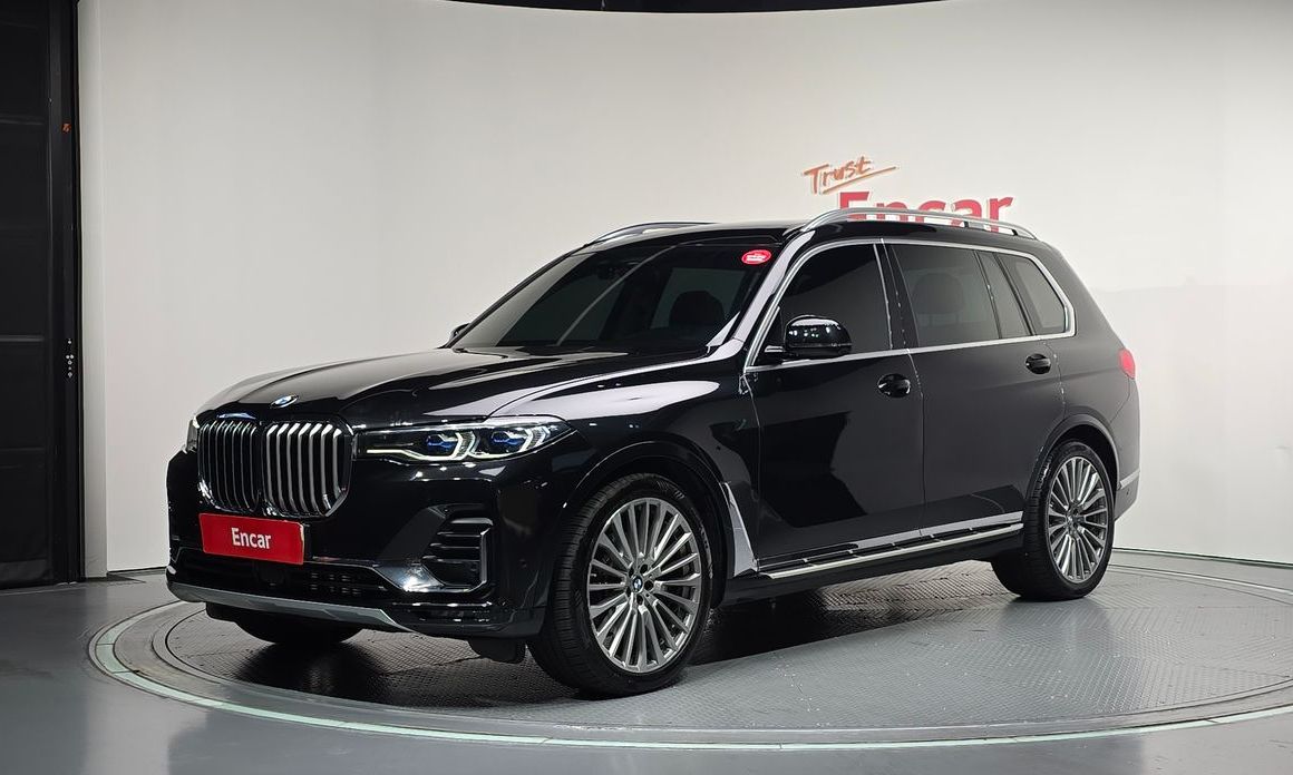 BMW X7 2021