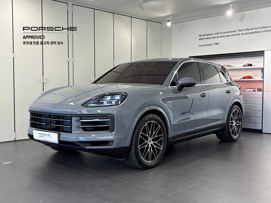 Porsche Cayenne 2025