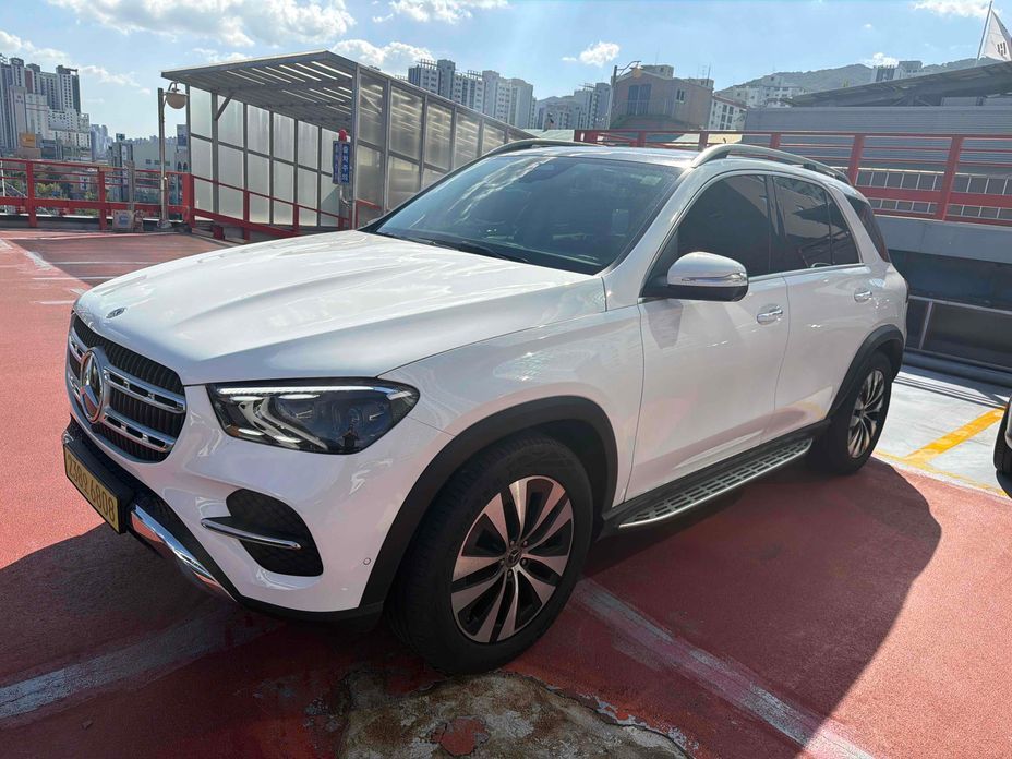 Mercedes-Benz GLE-Class 2026