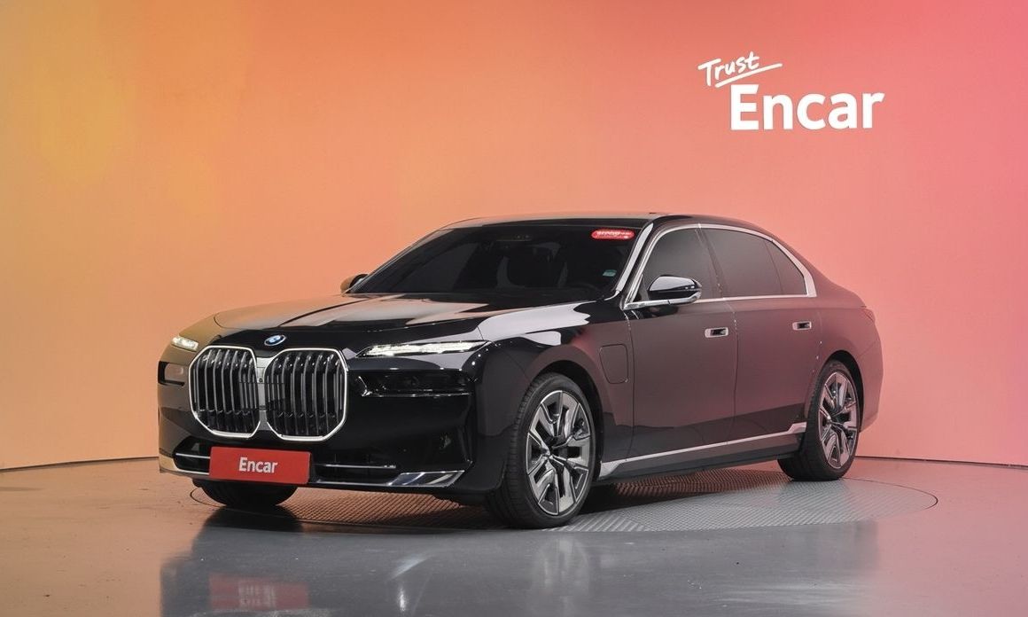 BMW 7-Series 2023