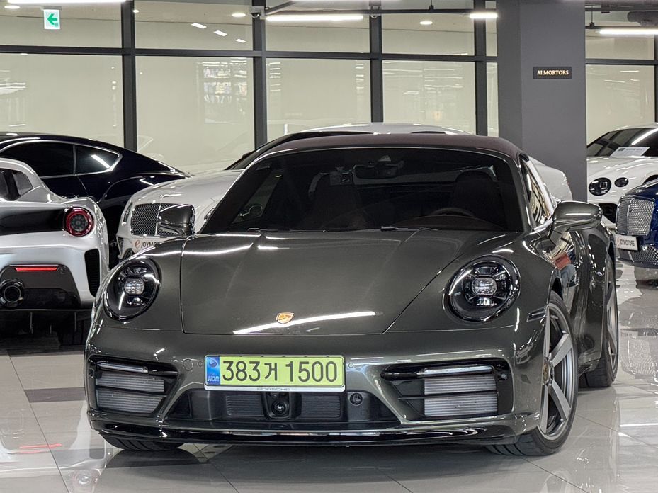 Porsche 911 2021