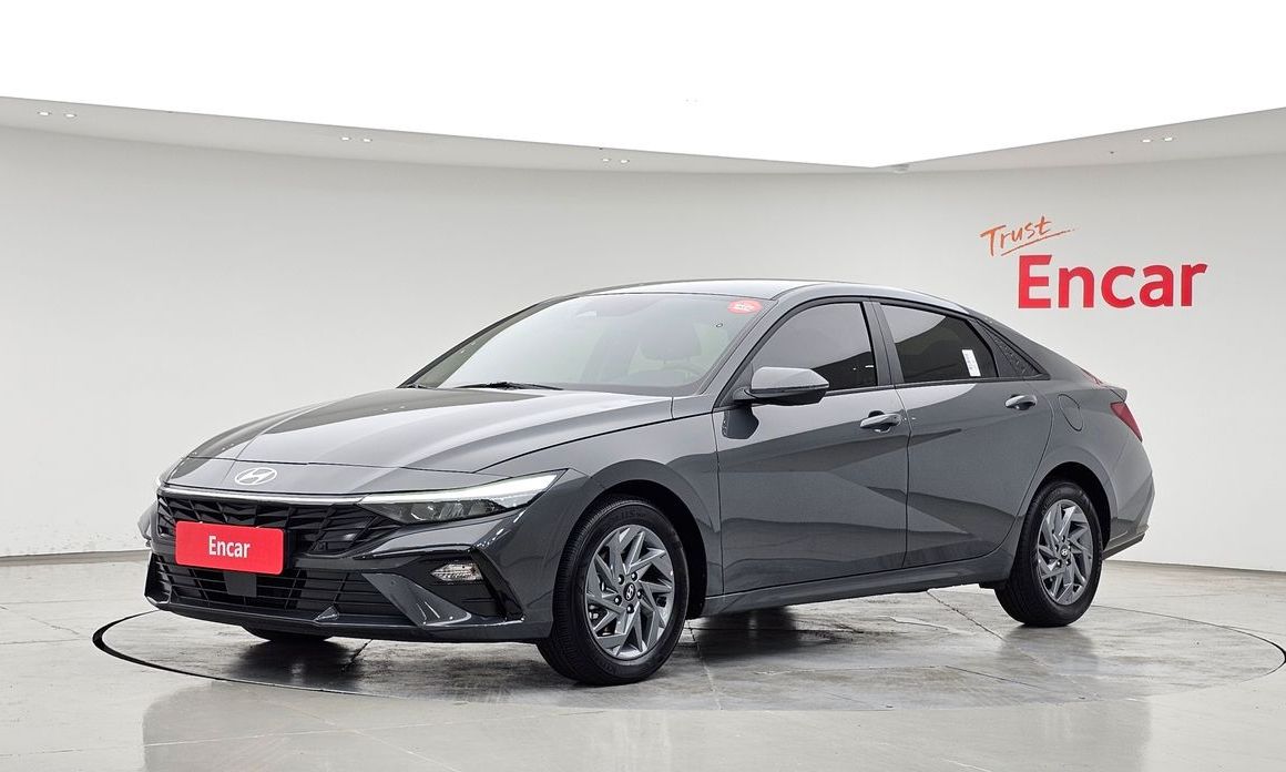 Hyundai AVANTE 2025