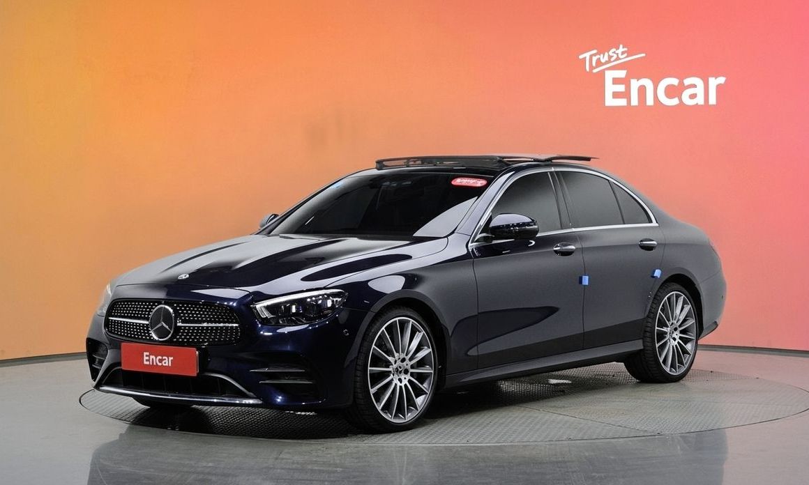 Mercedes-Benz E-Class 2022