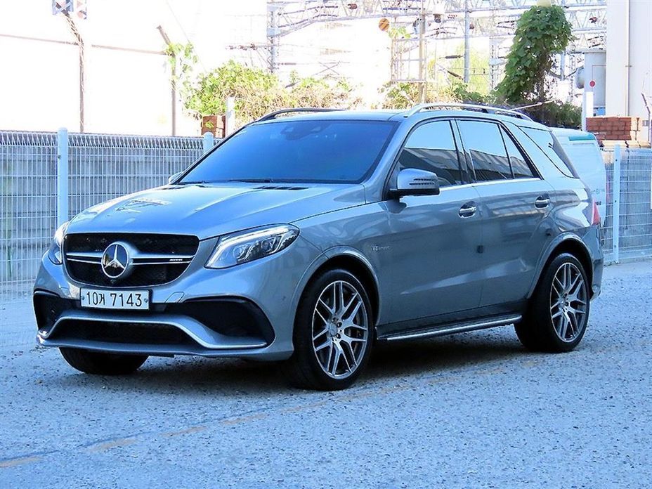 Mercedes-Benz GLE-Class 2016