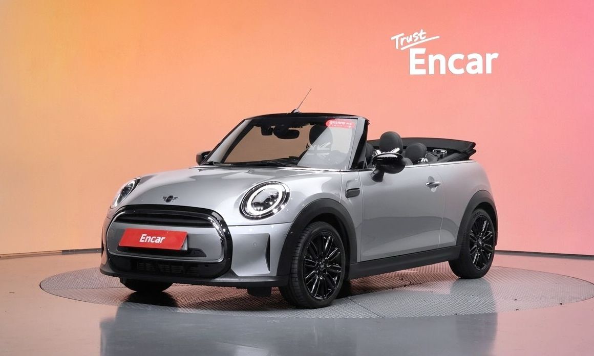 Mini Cooper Convertible 2024
