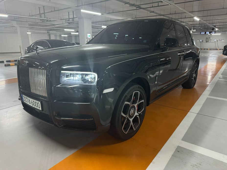 Rolls-Royce Cullinan 2021