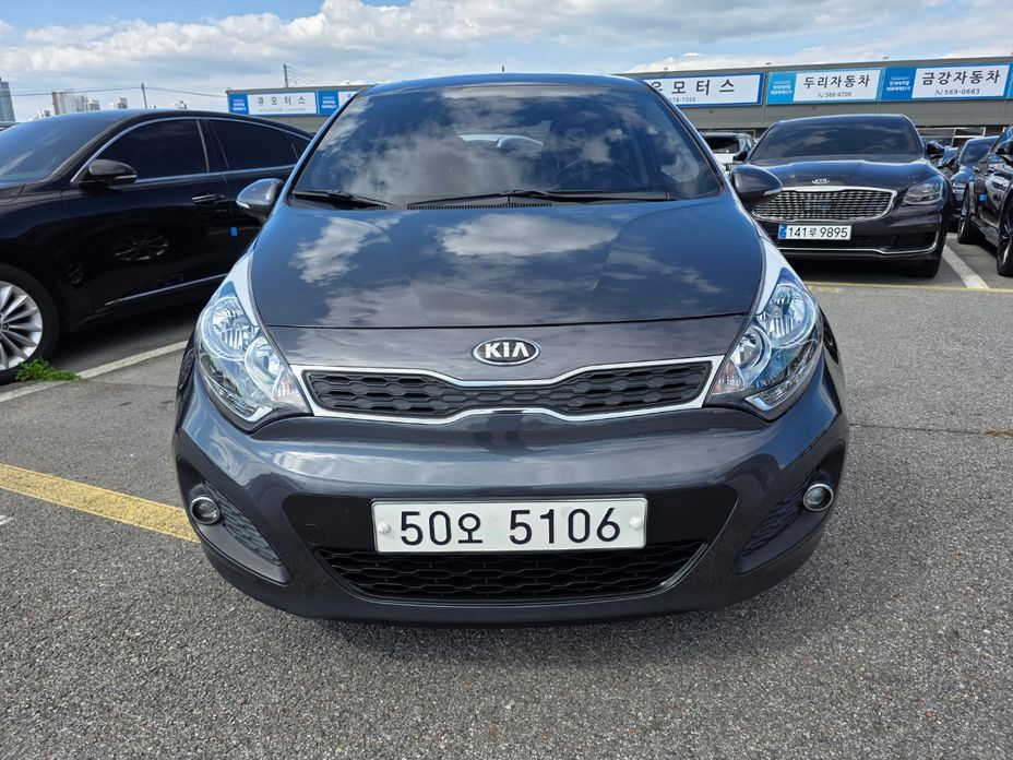 Kia pride 2014