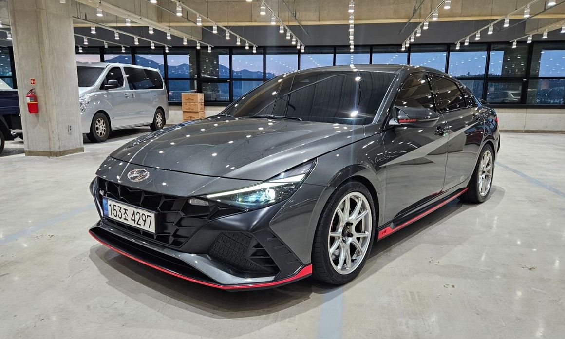 Hyundai AVANTE 2022