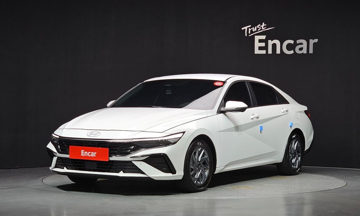 Hyundai AVANTE 2024