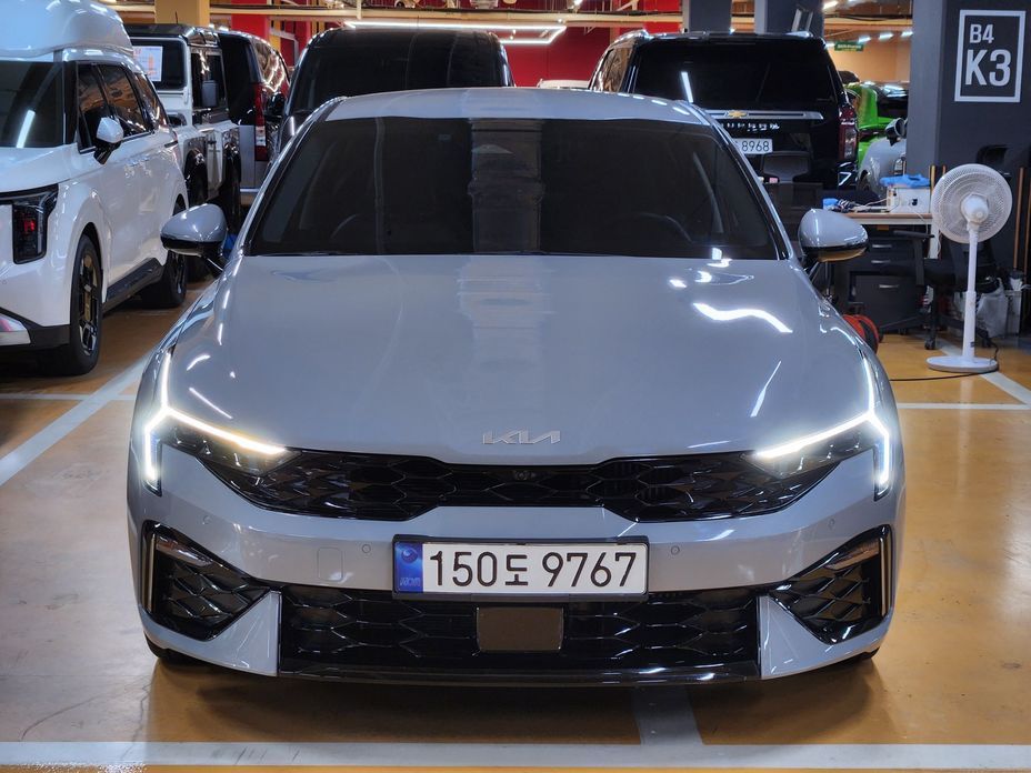 Kia K5 2025