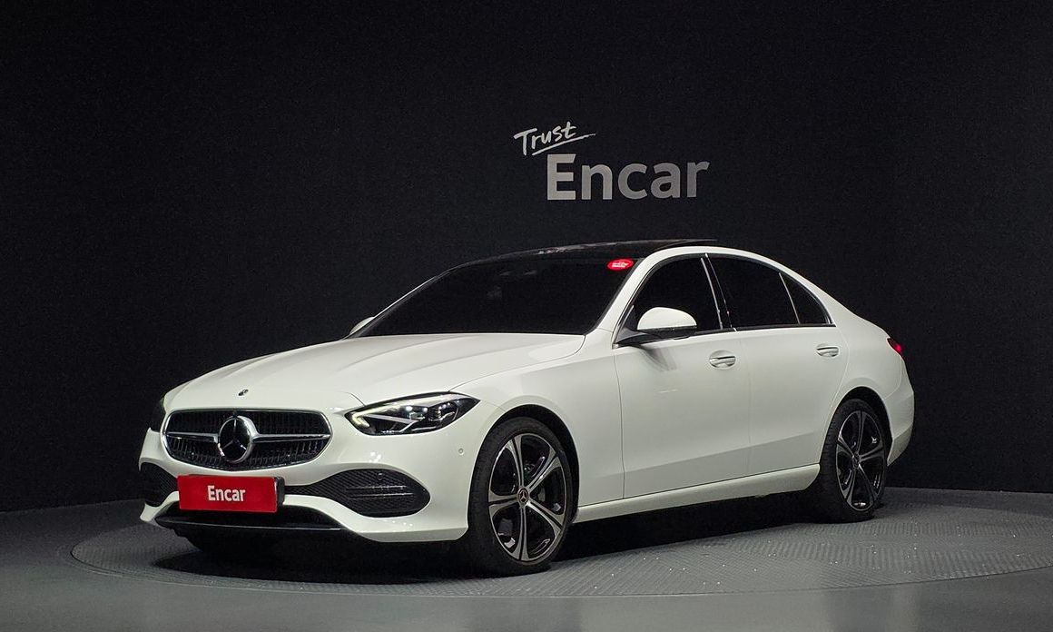 Mercedes-Benz C-Class 2023