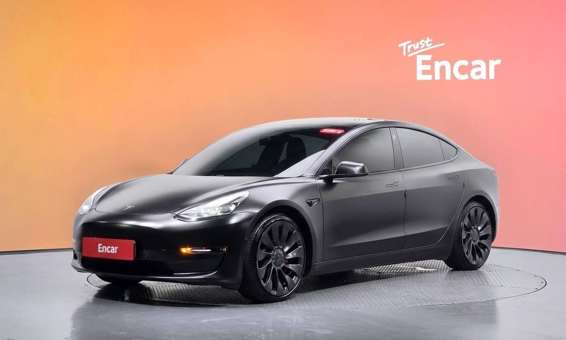 Tesla Model 3 2021
