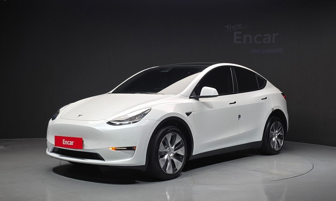 Tesla Model Y 2022