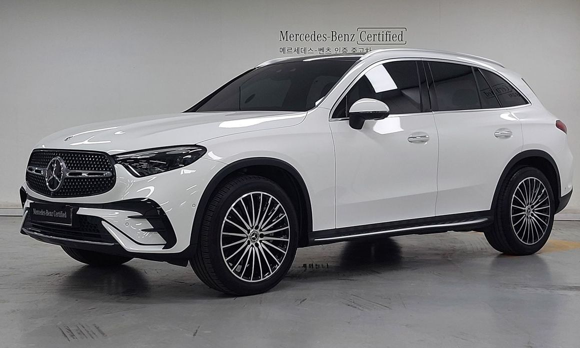 Mercedes-Benz GLC-Class 2023