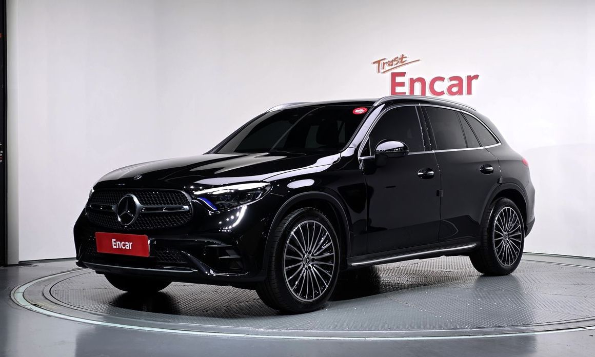 Mercedes-Benz GLC-Class 2025