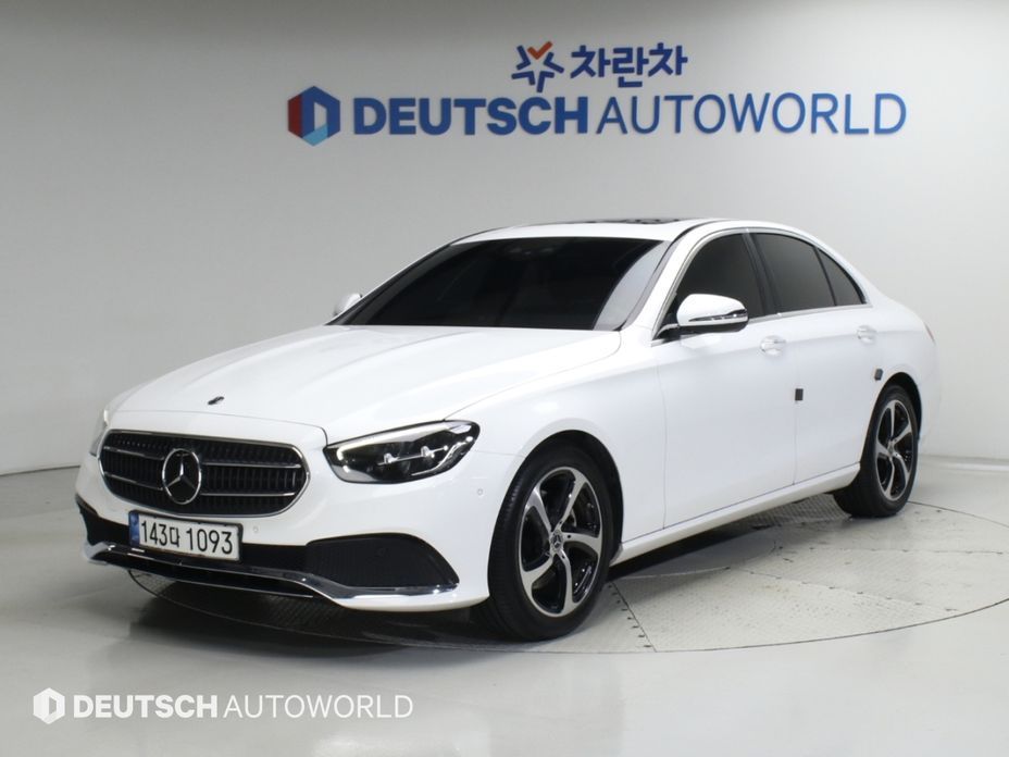 Mercedes-Benz E-Class 2021