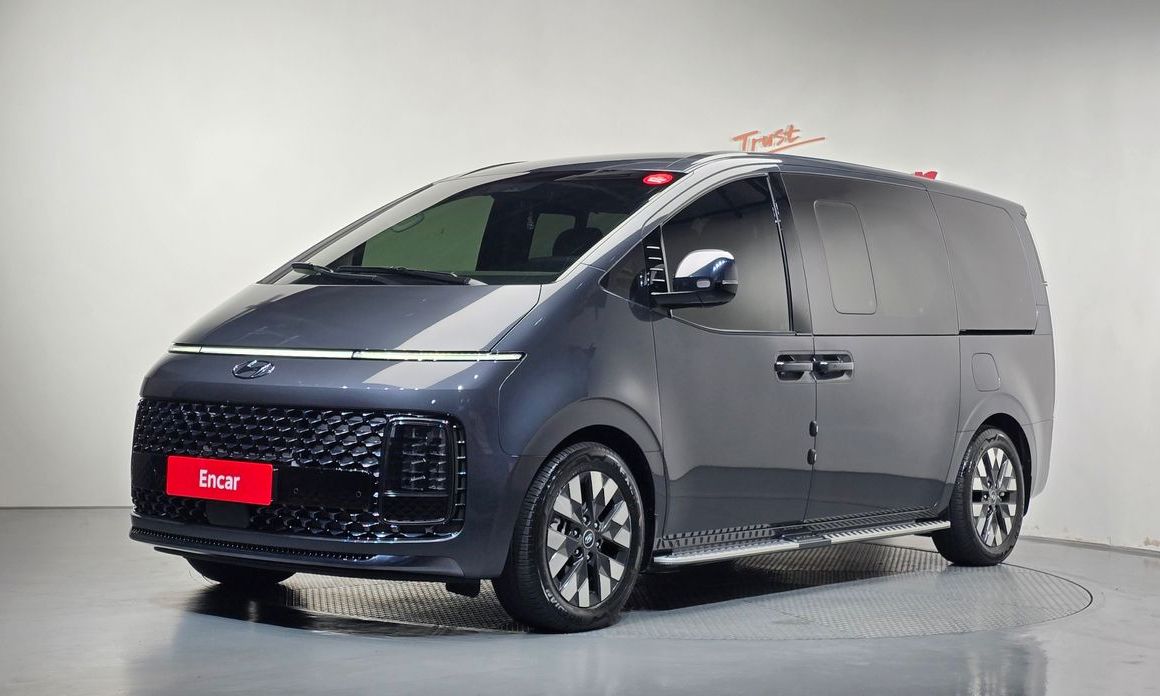 Hyundai Staria 2023