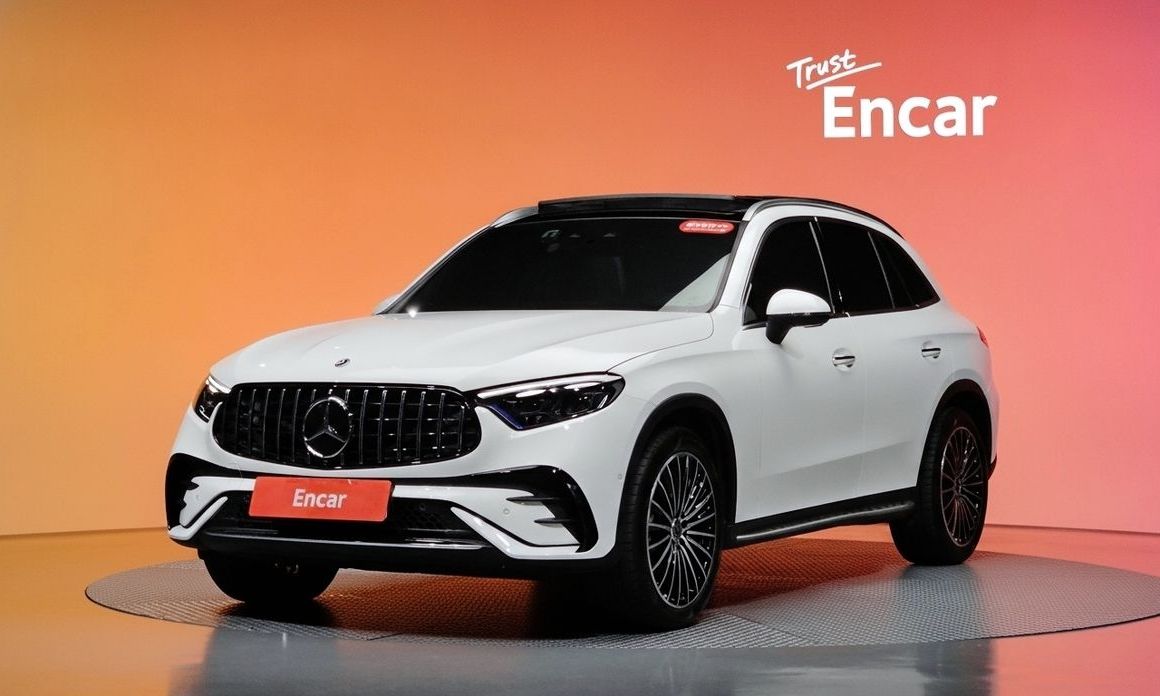 Mercedes-Benz GLC-Class 2023