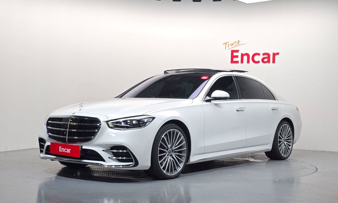 Mercedes-Benz S-Class 2025