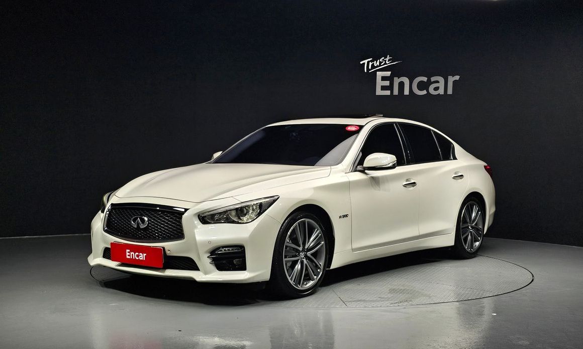 Infiniti Q50 2017