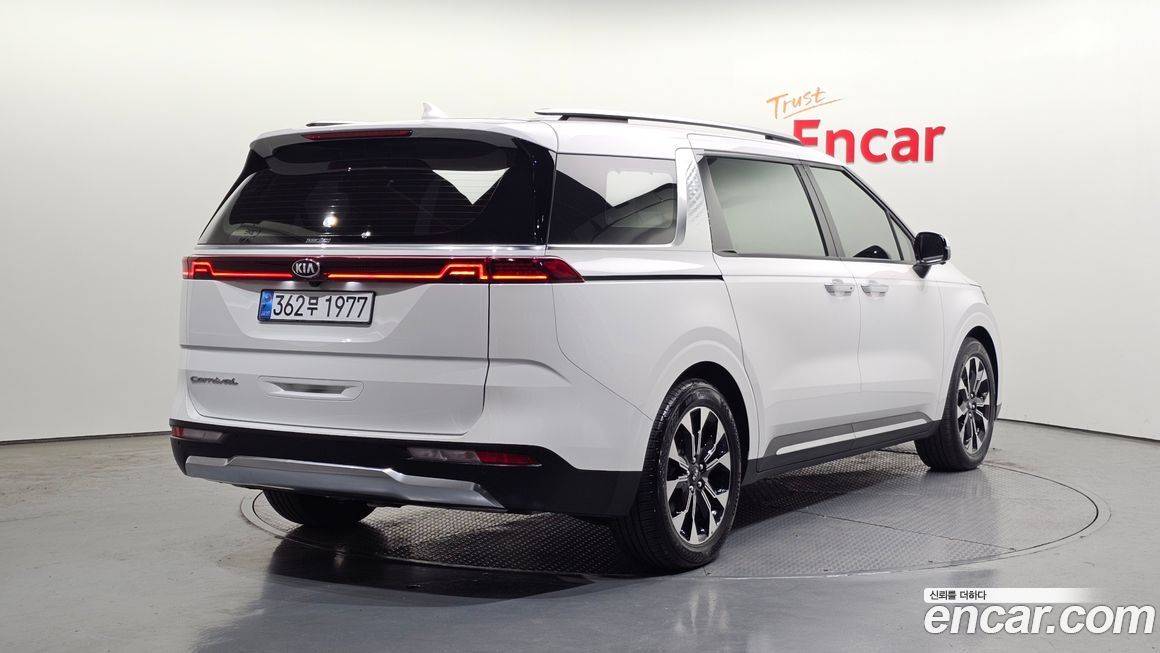 Kia Canival 2021