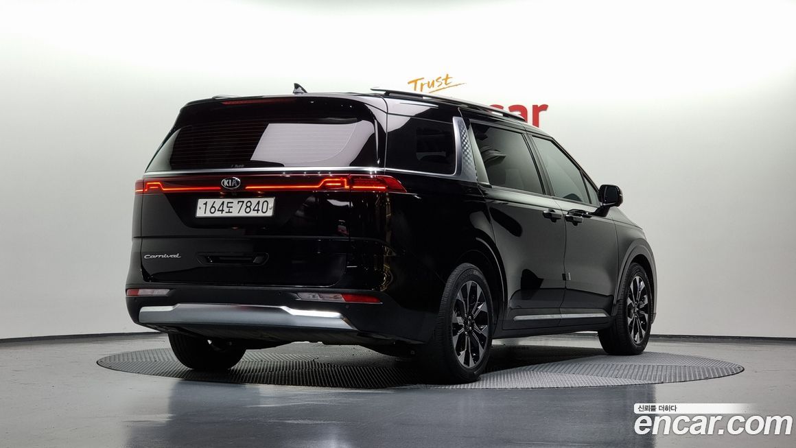 Kia Canival 2021
