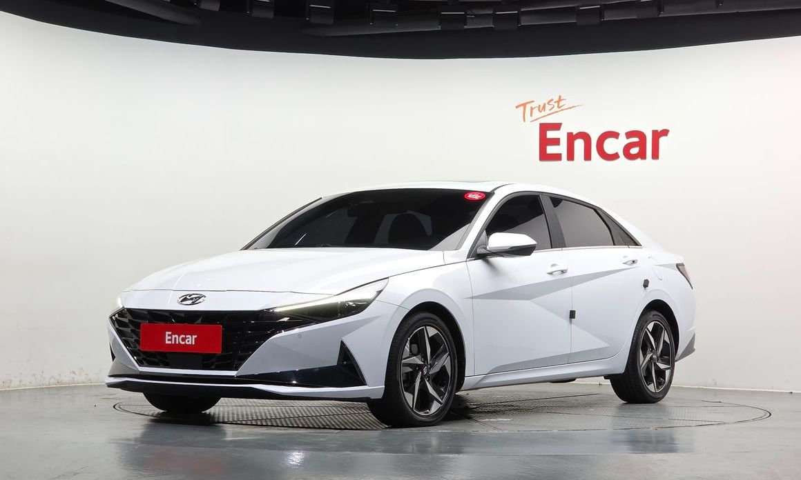 Hyundai AVANTE 2021