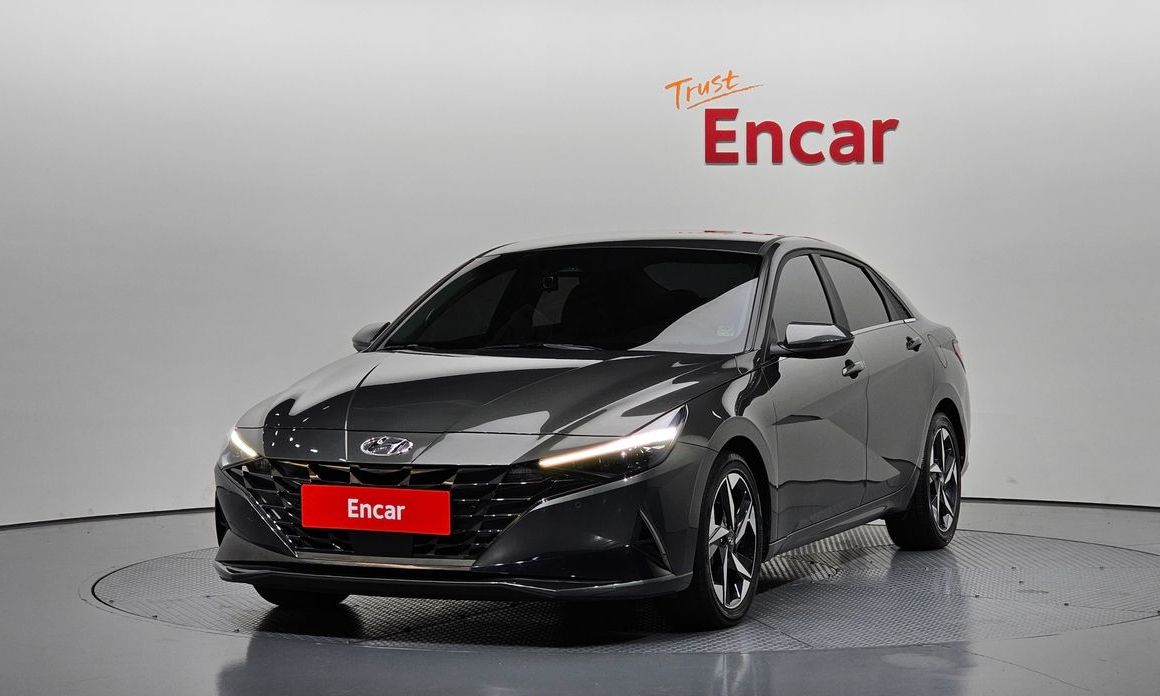 Hyundai AVANTE 2021