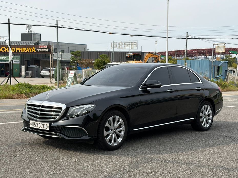 Mercedes-Benz E-Class 2019