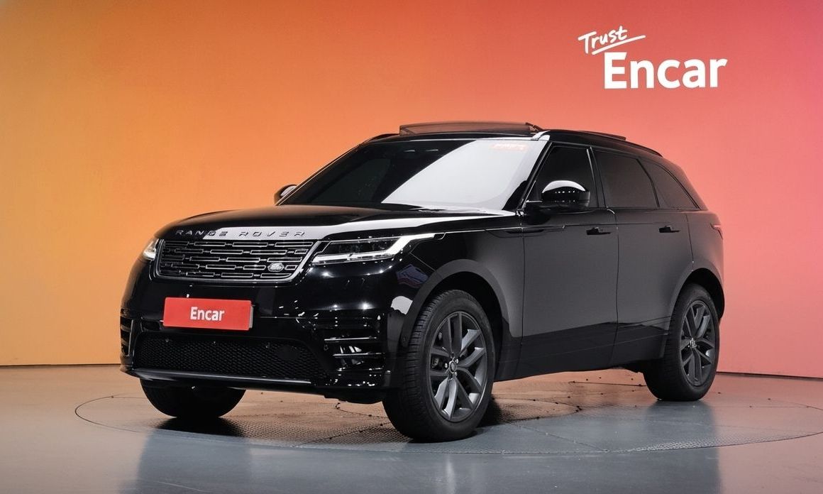 Land Rover Range Rover Velar 2026