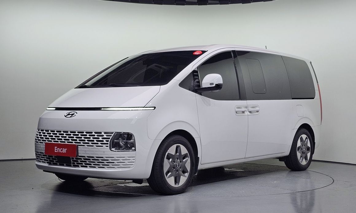 Hyundai Staria 2024