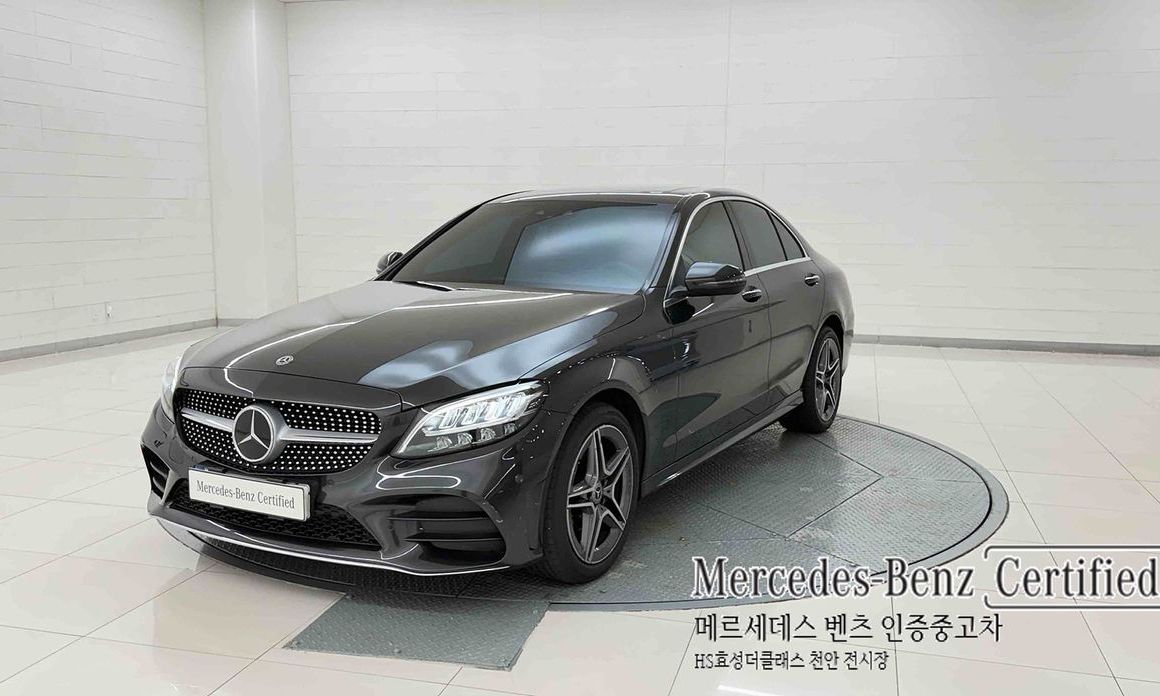 Mercedes-Benz C-Class 2021