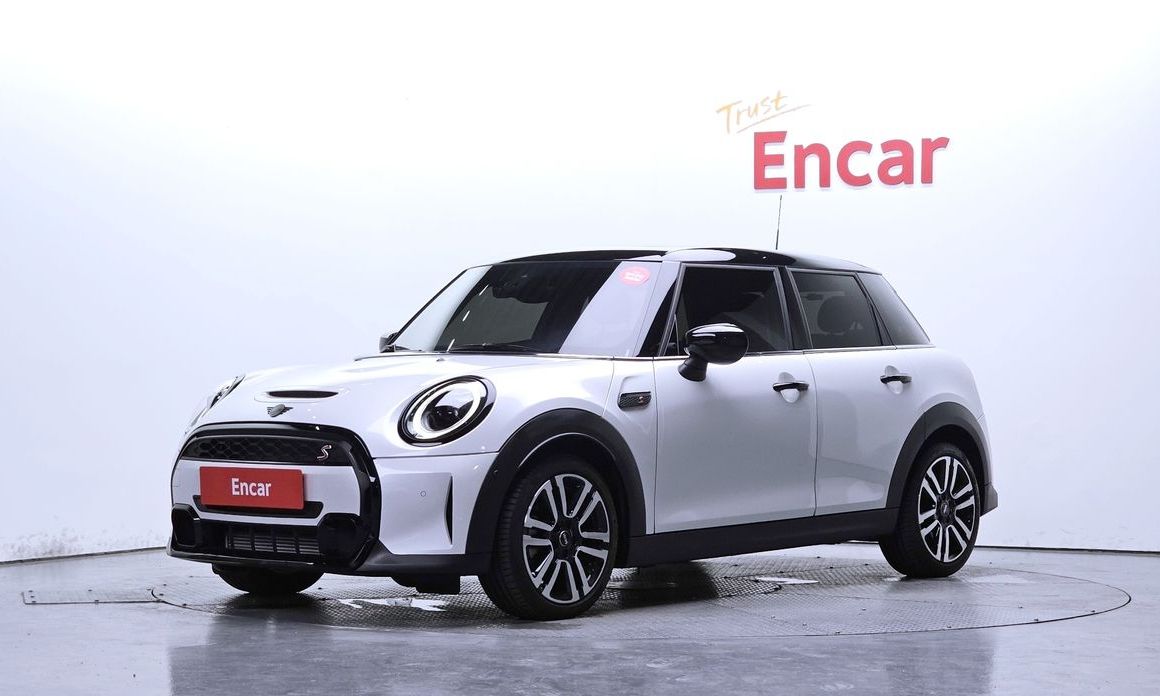 Mini Cooper 2024