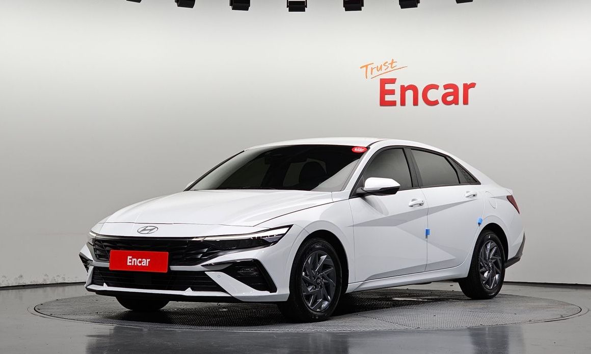 Hyundai AVANTE 2025