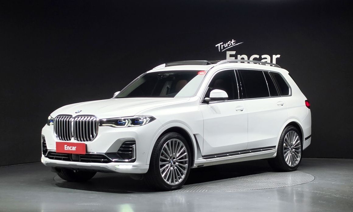 BMW X7 2021