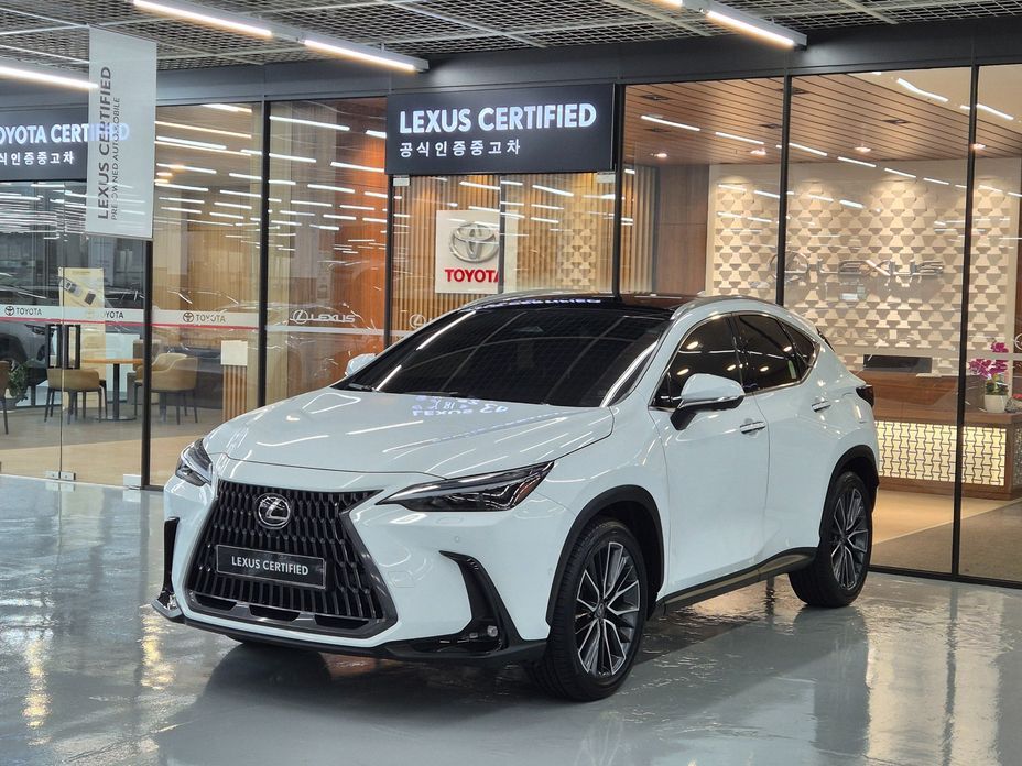 Lexus NX 2026