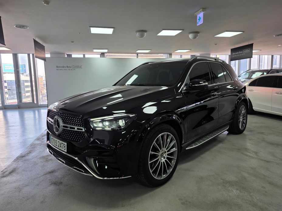 Mercedes-Benz GLE-Class 2025