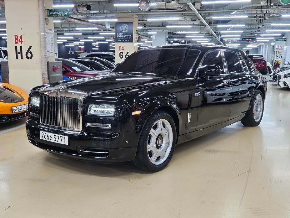Rolls-Royce Phantom 2014