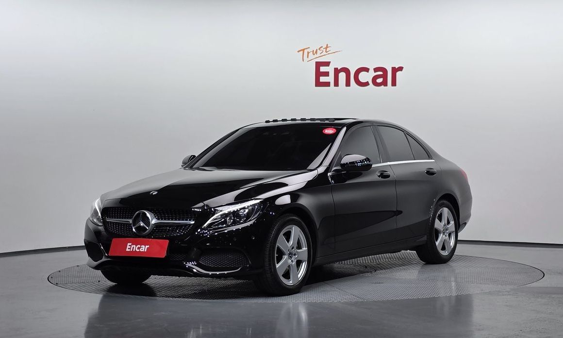 Mercedes-Benz C-Class 2018
