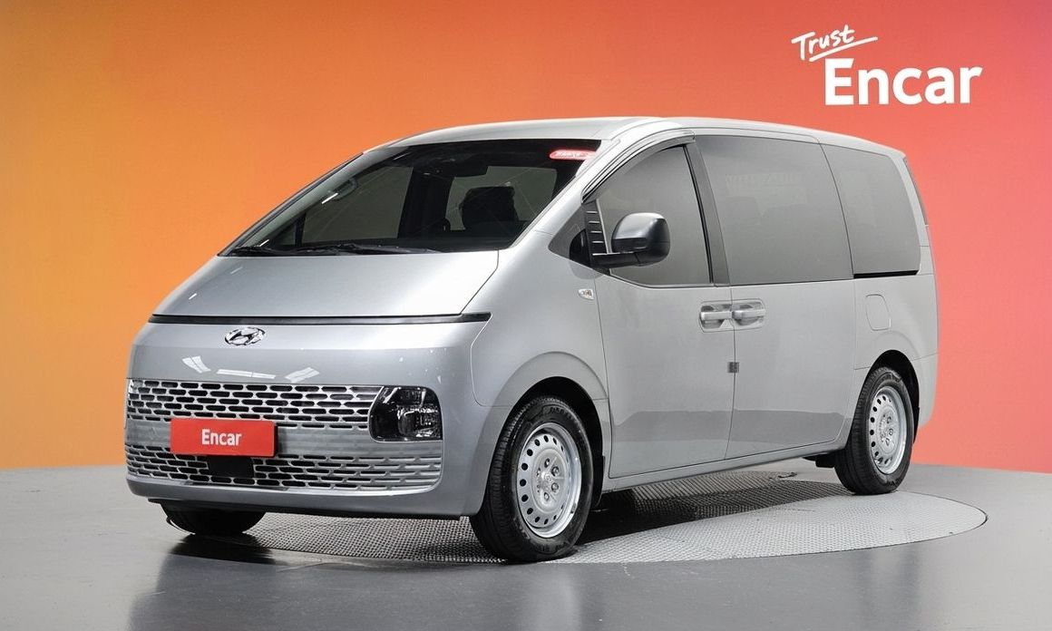 Hyundai Staria 2023